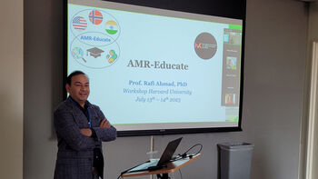 Professor Rafi Ahmad at the workshop at Harvard University in july 2023.